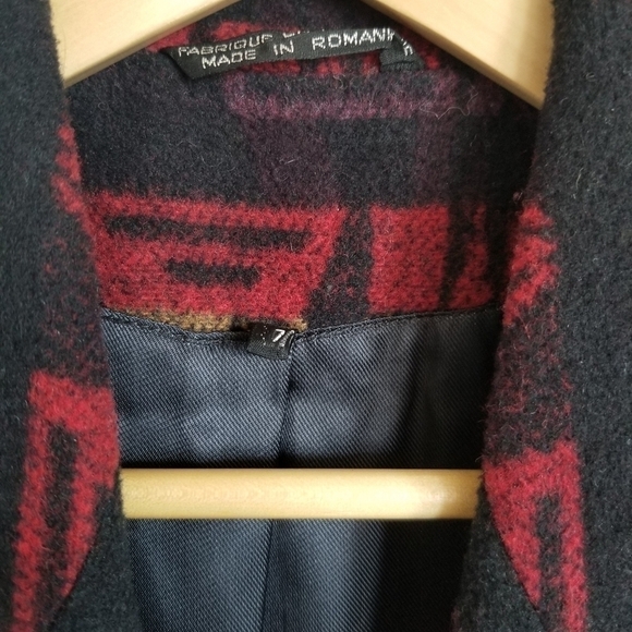 BLAZER Aztec Wool Jacket - Picture 7 of 8